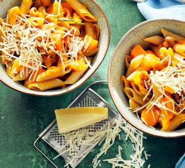 penne-with-squash-giant-food image