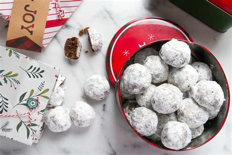 recipe-chocolate-mexican-wedding-cookies-the-kitchn image