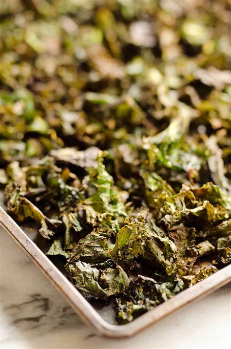 spicy-kale-chips-5-ingredient-healthy-snack-the image