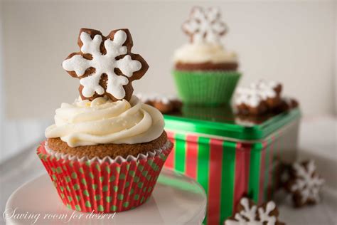 gingerbread-cupcakes-with-lemon-cream-cheese image