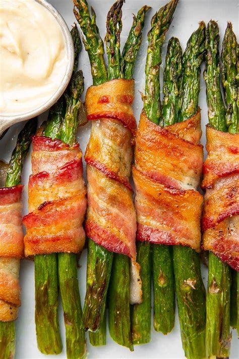 bacon-wrapped-asparagus-with-garlic-aioli-40 image