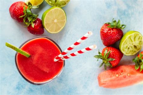 strawberry-watermelon-smoothie-recipe-food-fanatic image