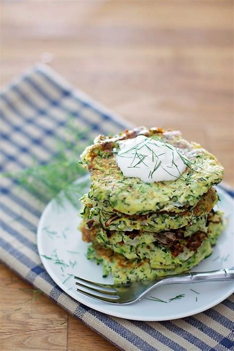 zucchini-dill-fritters-food-with-feeling image
