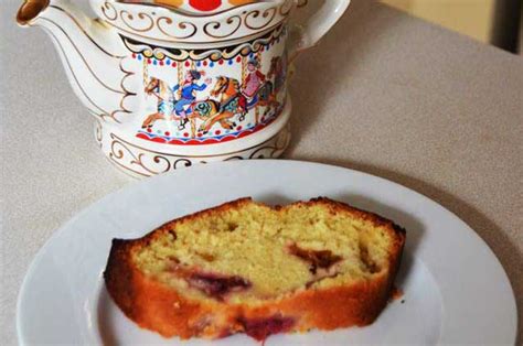 plum-cake-delicious-easy-recipe-pennys image