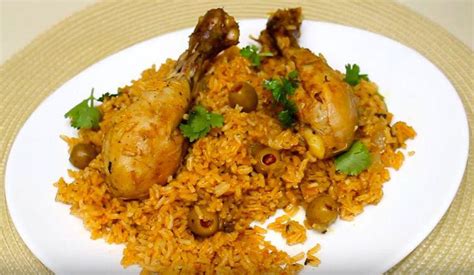 dominican-style-chicken-and-rice-recipe-sidechef image