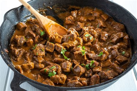 carne-guisada-recipe-mexican-style-kitchen-gidget image