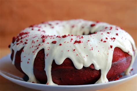 red-velvet-bundt-cake-with-cream-cheese-icing image
