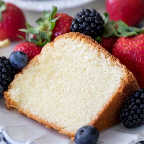 the-best-pound-cake-recipe-sugar-spun-run image