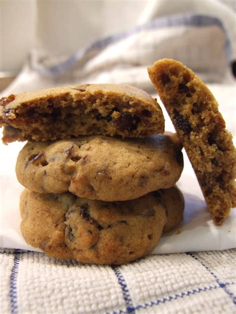 the-best-spiced-date-cookies-soft-sweet-and-delicious image