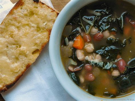 zuppa-di-fagioli-italian-bean-soup-savoring-italy image