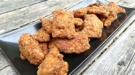 deep-fried-chicken-of-the-woods-recipe-edible-wild image