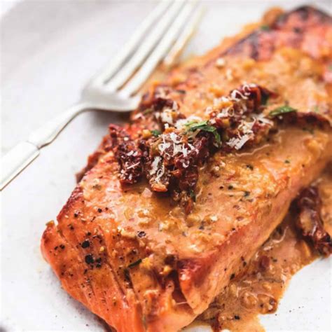 pan-fried-salmon-in-a-creamy-curry-sauce-shemins image