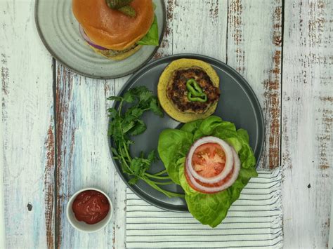 cilantro-chicken-burgers-family-meals-in-heels image