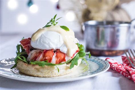 lobster-eggs-benedict-the-hedgecombers image