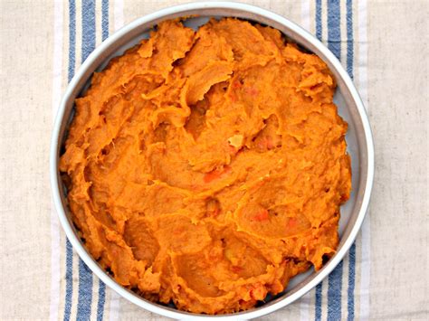 slow-cooker-spiced-sweet-potato-and-carrot-mash image