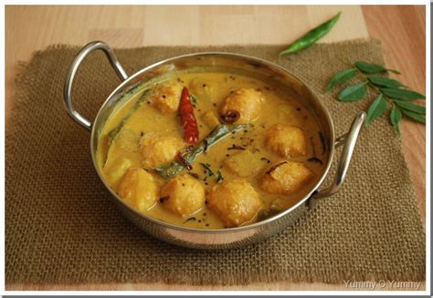 vada-koottu-curry-trivandrum-sadya-special image