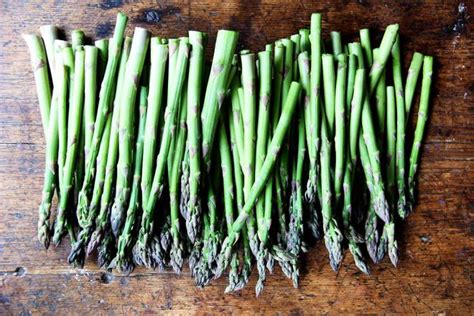 your-comprehensive-guide-to-making-kick-ass-asparagus image