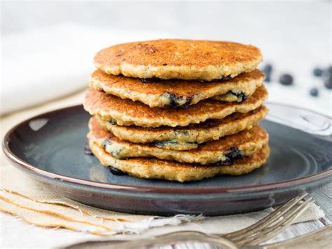 vegan-oatmeal-pancakes-easy-no-egg-no-milk-the image
