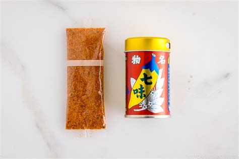 shichimi-togarashi-japanese-seven-spice-just-one image