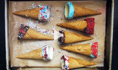 how-to-make-chocolate-dipped-ice-cream-cones-stacie image