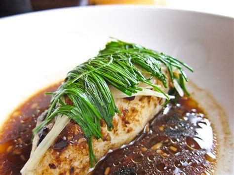 steamed-fish-with-black-bean-sauce-steamy-kitchen image