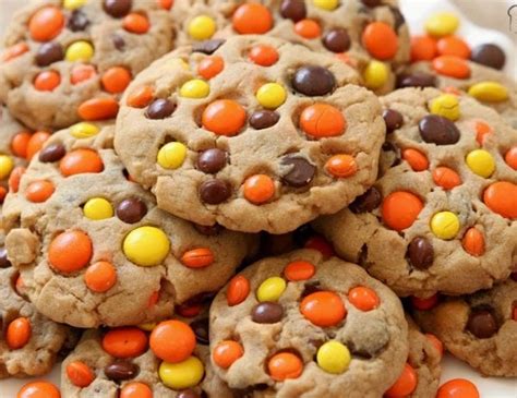 reeses-peanut-butter-cookies-butter-with-a-side image