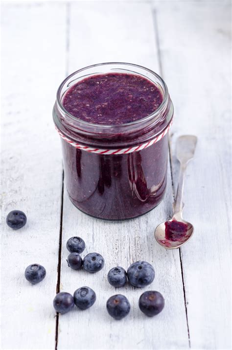 how-to-make-blueberry-marmalade-recipe-the image