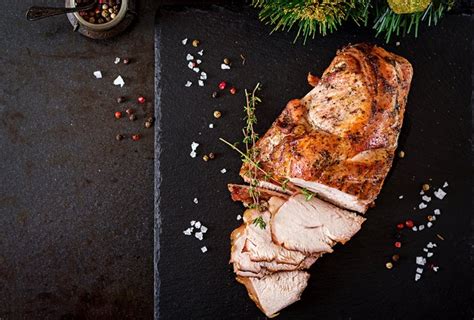 how-to-cook-an-oven-roast-at-500-degrees-livestrong image