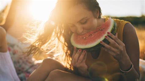 top-9-health-benefits-of-eating-watermelon image