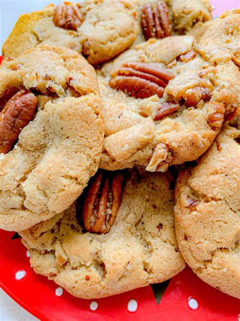 butter-pecan-cookies-classic-southern-cookie image