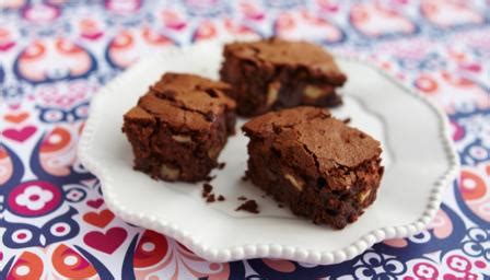 ginger-pecan-and-rum-chocolate-brownies-recipe-bbc image
