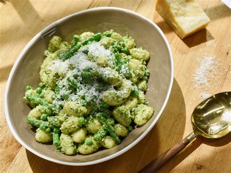 25-things-to-make-with-pesto-food-network image