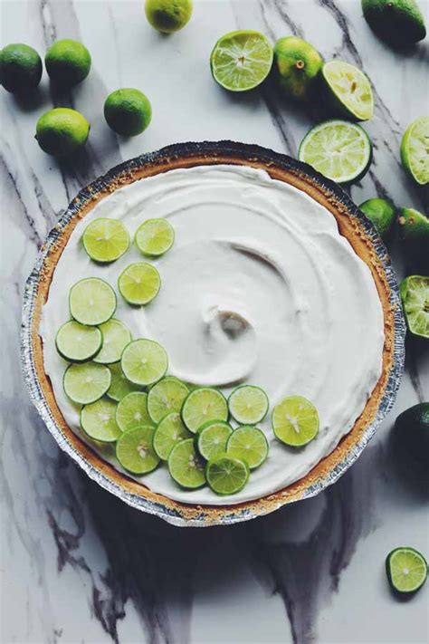 uncle-bros-easy-no-bake-key-lime-pie-grilled-cheese image