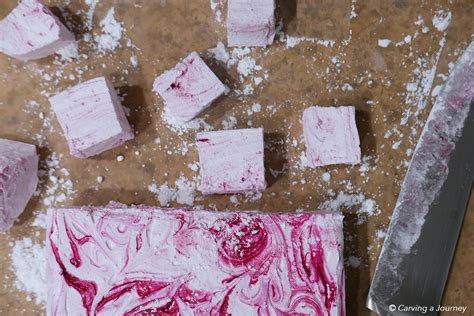 peppermint-swirl-homemade-marshmallows-carving-a image