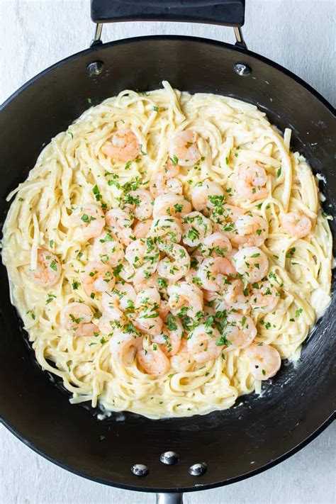 creamy-garlic-parmesan-shrimp-pasta-delicious-little-bites image