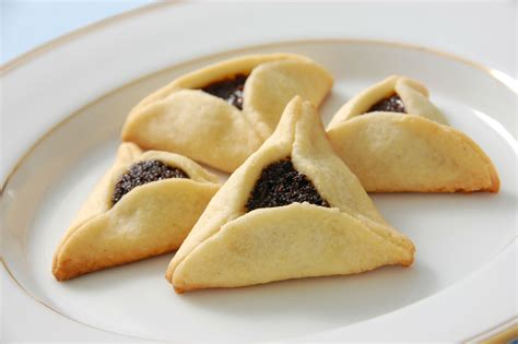 the-ultimate-ranking-of-hamantaschen-fillings-the image