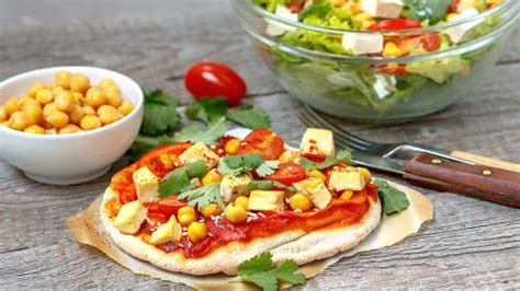 tofu-pizza-recipe-healthy-and-protein-packed-japanese image