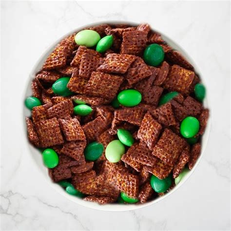 gluten-free-chocolate-chex-caramel-crunch image