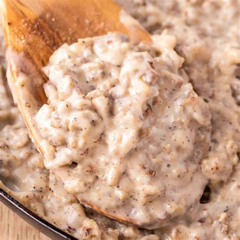 sausage-gravy-perfect-for-biscuits-and-gravy-the image