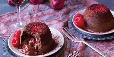 chocolate-desserts-chocolate-and-raspberry-fondants image