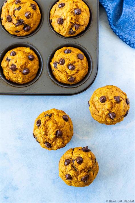 pumpkin-oatmeal-muffins-bake-eat-repeat image