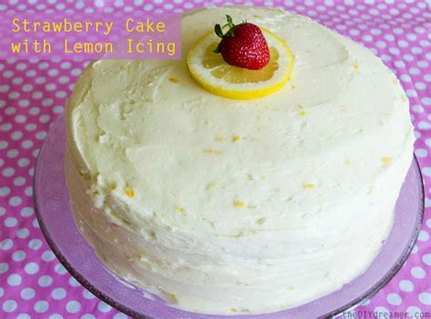 strawberry-cake-lemon-buttercream-frosting image