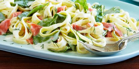 fettuccine-with-smoked-salmon-and-dill-cream-sauce image