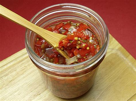 sweet-pepper-relish-recipe-mama-likes-to-cook image