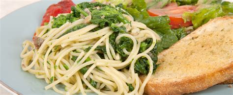 rapini-and-pasta-italian-mediterranean-diet image