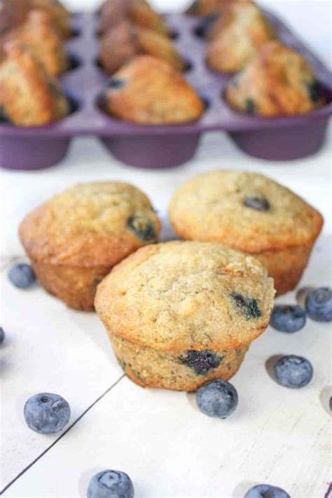 gluten-free-blueberry-banana-muffins-kiss-gluten image