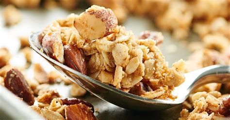 vegan-granola-recipe-maple-pecan-granola-w image