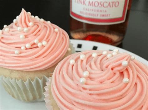 these-easy-to-make-moscato-cupcakes-are-perfect-for image