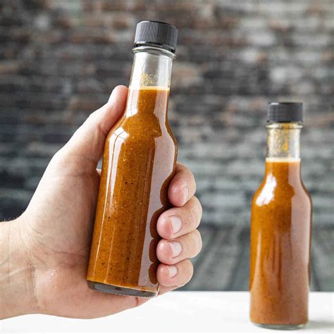carolina-reaper-hot-sauce-recipe-chili-pepper image