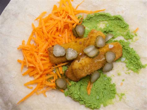 fish-finger-wraps-with-pea-pure-this-was-dinner image